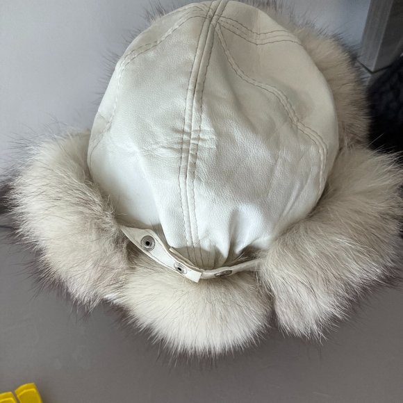 White -grey real Scribe Aviator  Woman  Hat - Picture 9 of 16